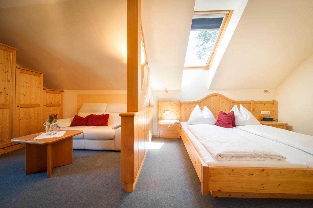 Haus Wolfgangsee Sankt Gilgen Habitación foto